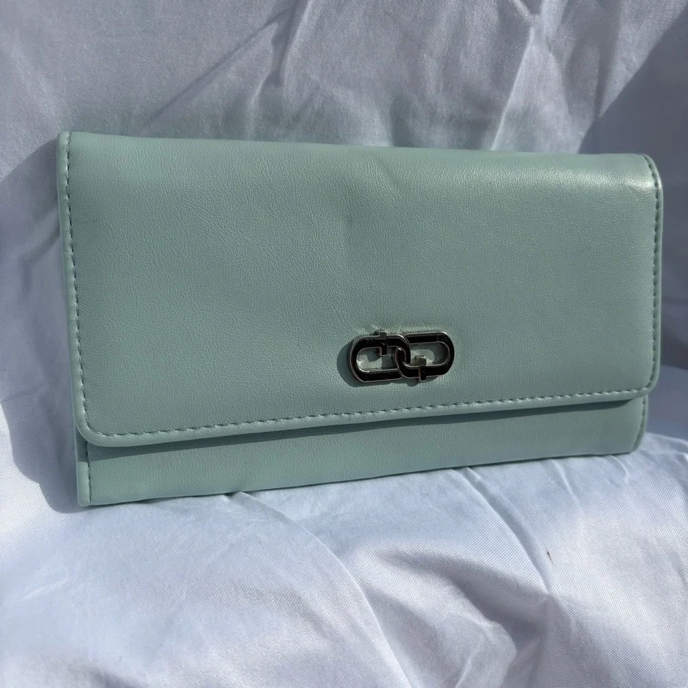 Green Wallet with Infinity Clasp